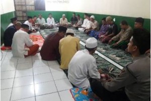 HUT Kuningan,Tahanan Istighosah